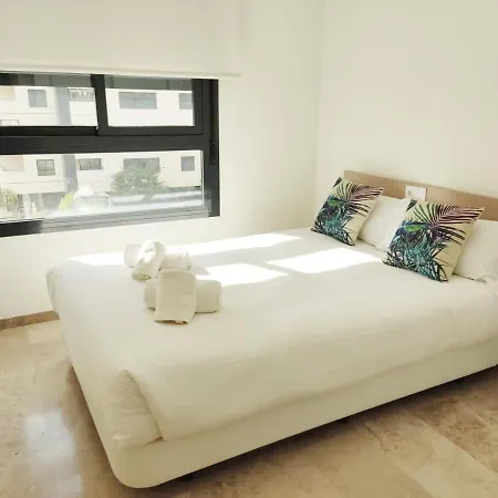 Parque Mariola 300m Paradise Pool Paddle Apartment