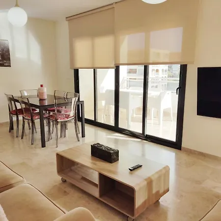 Parque Mariola 300m Paradise Pool Paddle *