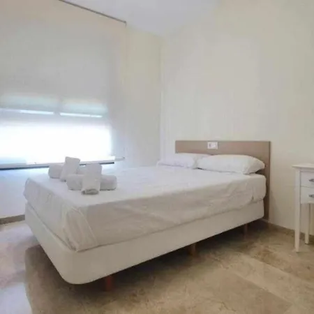 Parque Mariola 300m Paradise Pool Paddle *