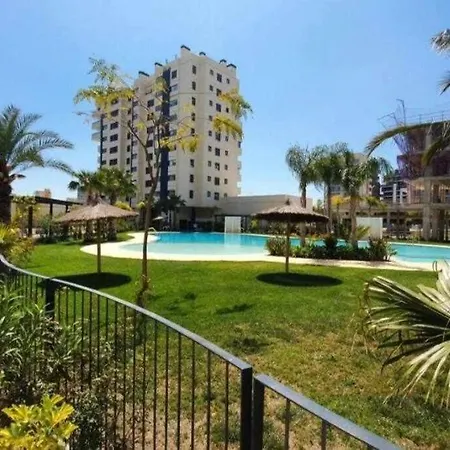Parque Mariola 300m Paradise Pool Paddle Apartment